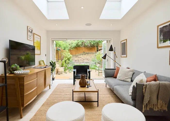 The Camden Park Place - Lovely 4Bdr Flat With Garden