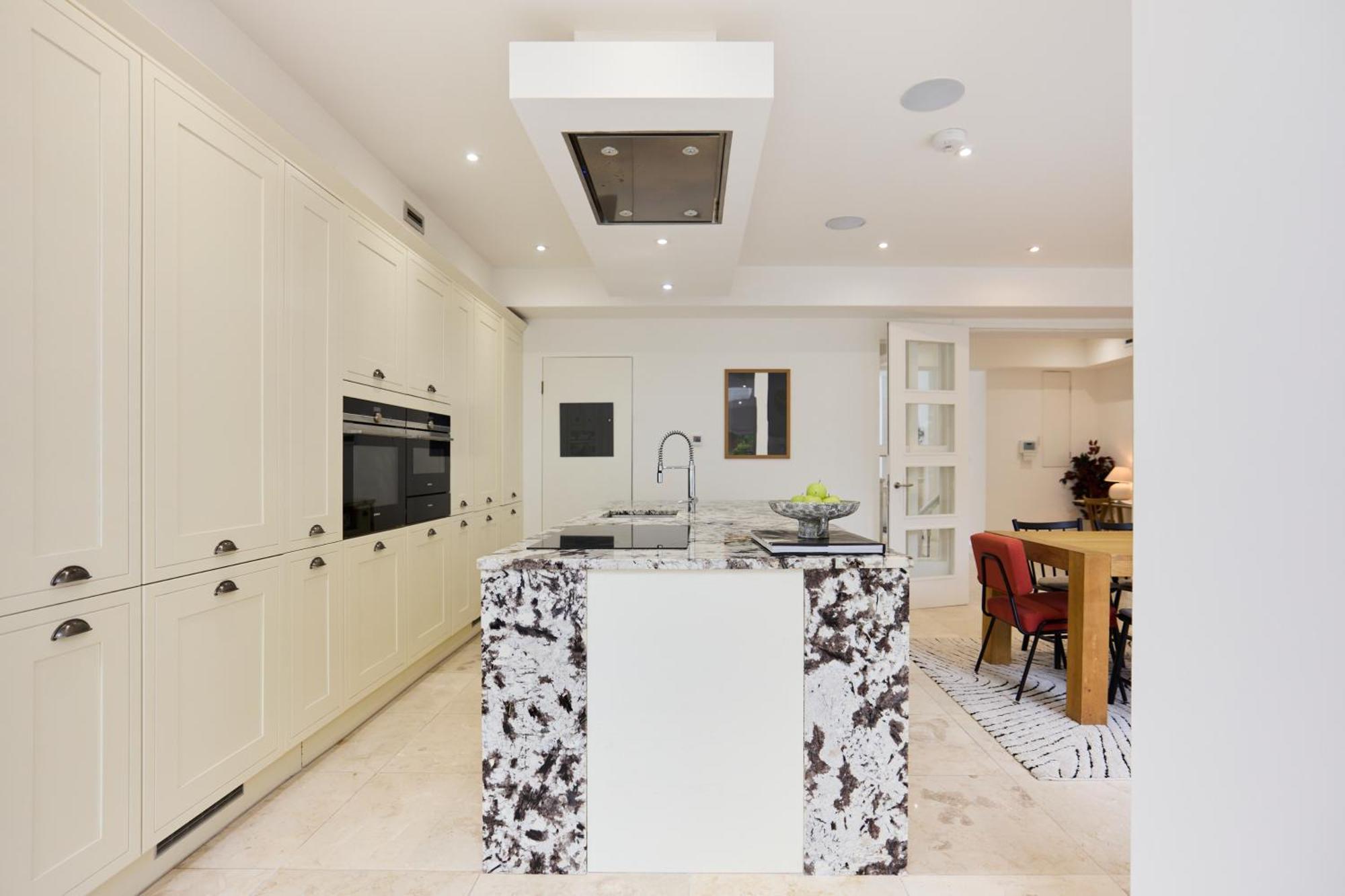 Apartment The Camden Park Place - Lovely 4bdr Flat With Garden London