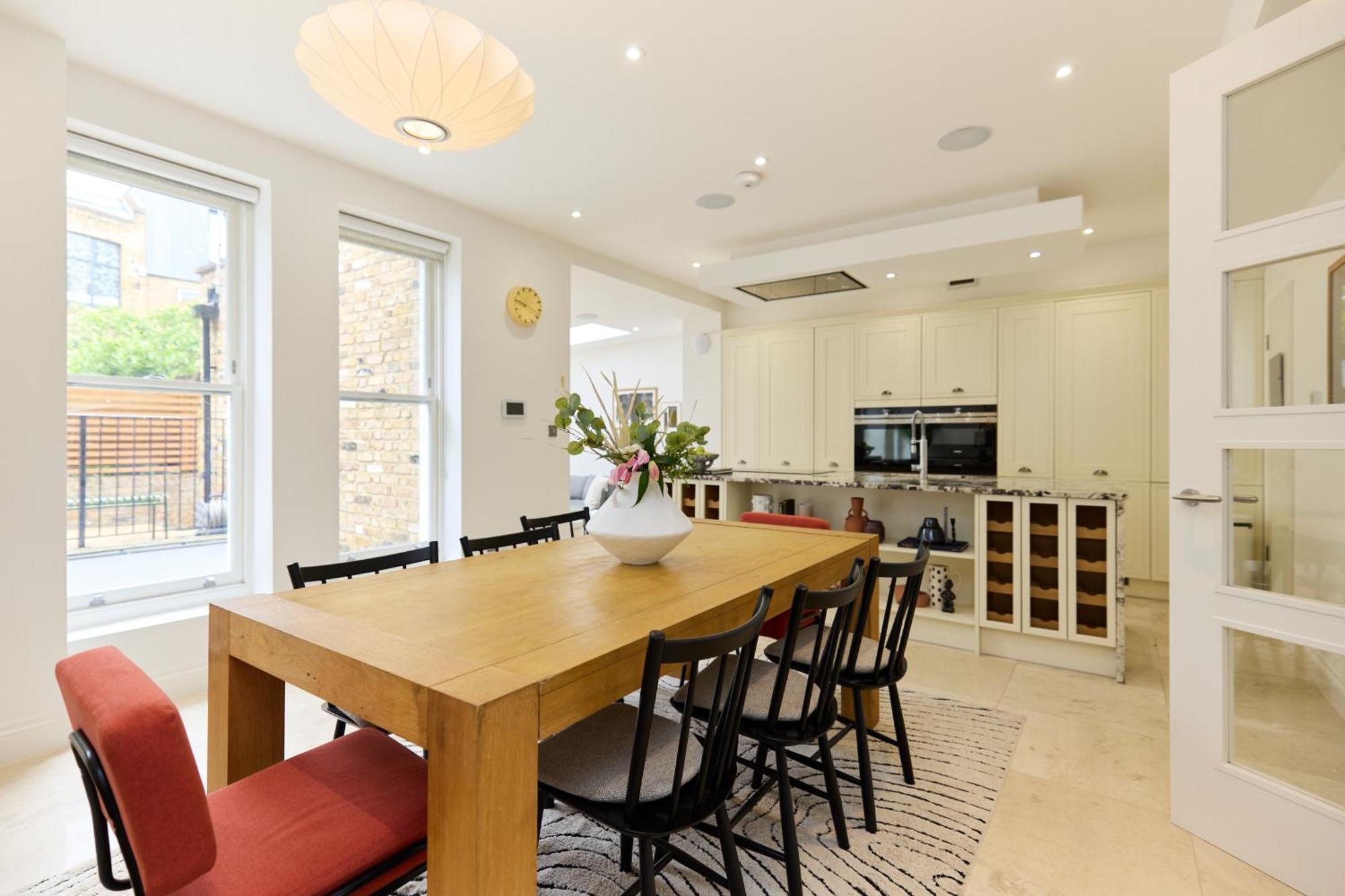 The Camden Park Place - Lovely 4bdr Flat With Garden Apartment London